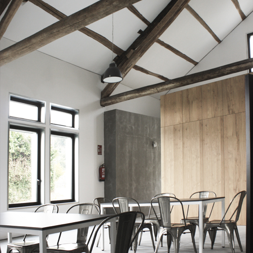 Rehabilitacion-local-social-carino-arquitectura-coruna